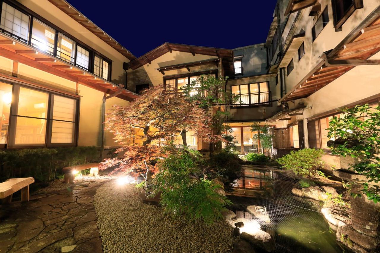 ホテル ゆがわら風雅 湯河原町 エクステリア 写真