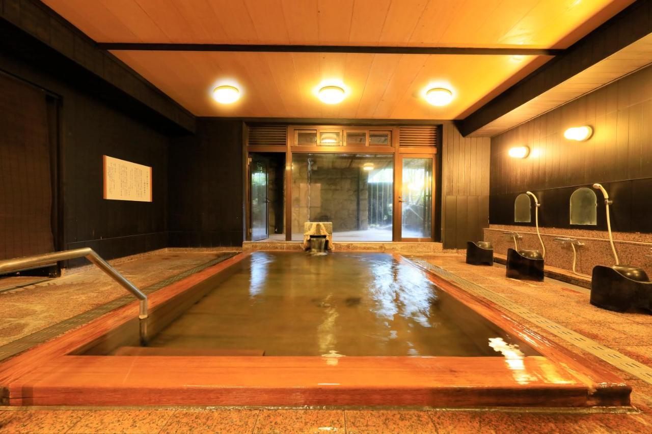 ホテル ゆがわら風雅 湯河原町 エクステリア 写真